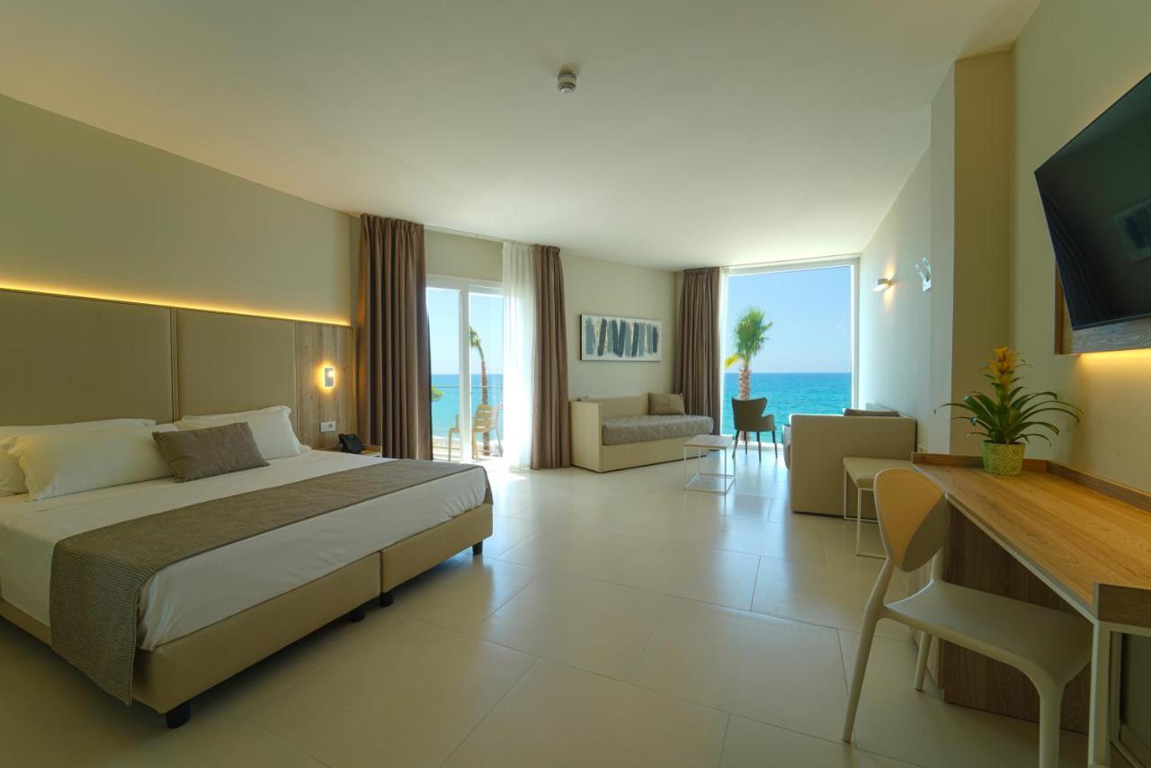 Eleamare Resort Castellammare di Velia Eksteriør billede