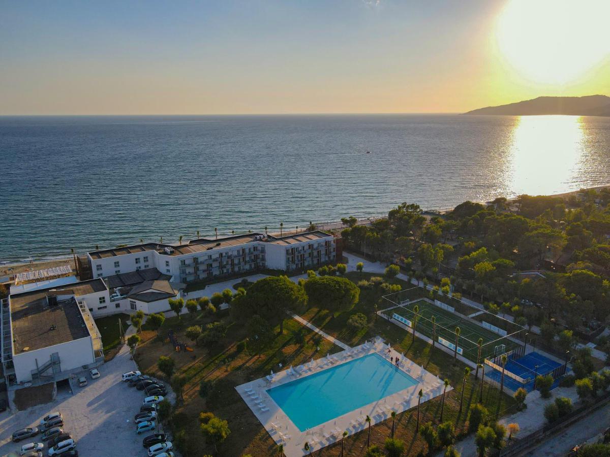 Eleamare Resort Castellammare di Velia Eksteriør billede